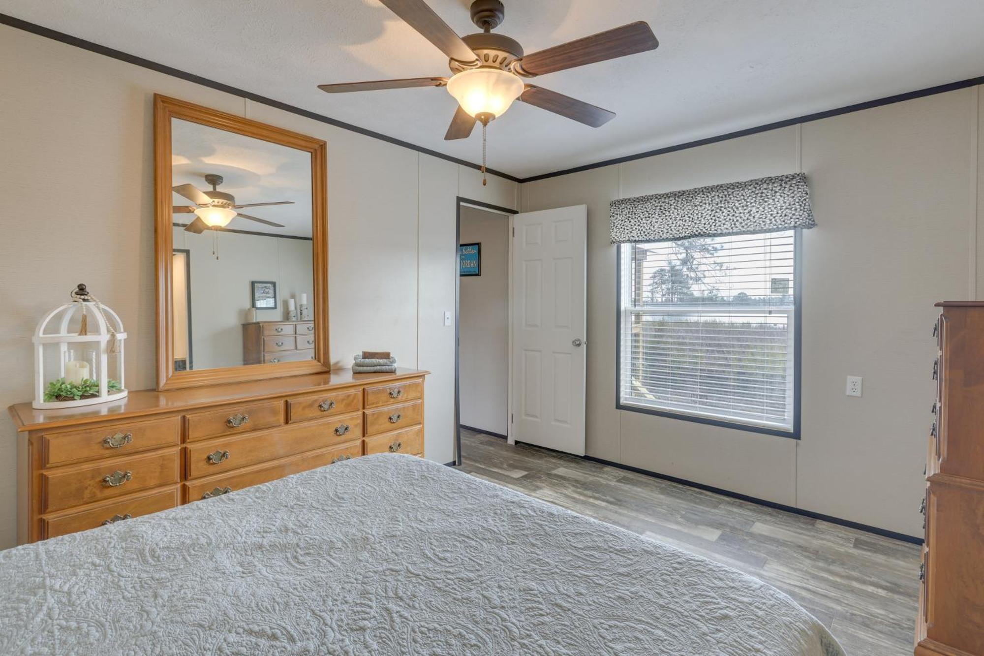 Lakefront Wetumpka Escape With Furnished Deck! ภายนอก รูปภาพ