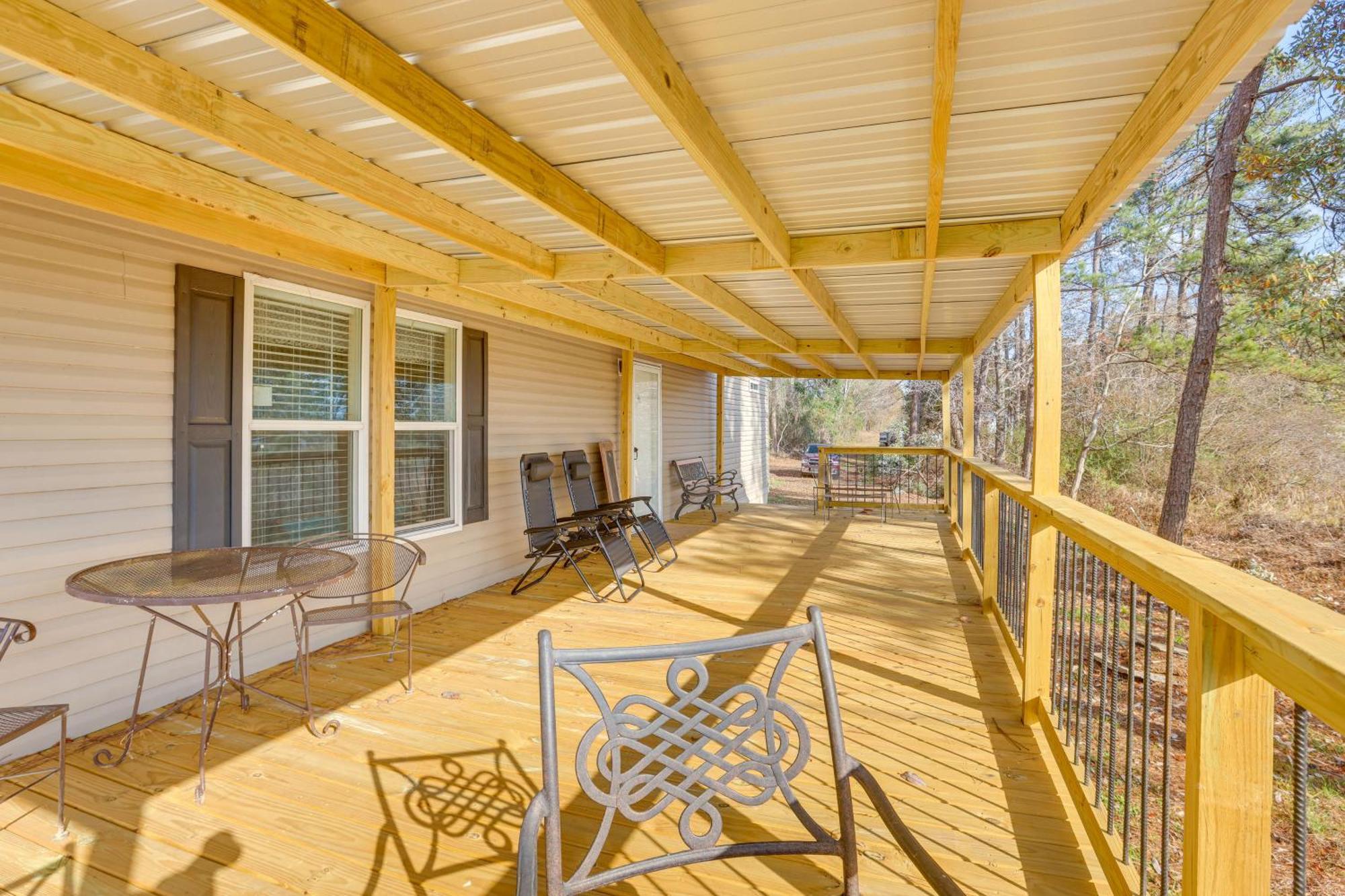 Lakefront Wetumpka Escape With Furnished Deck! ภายนอก รูปภาพ