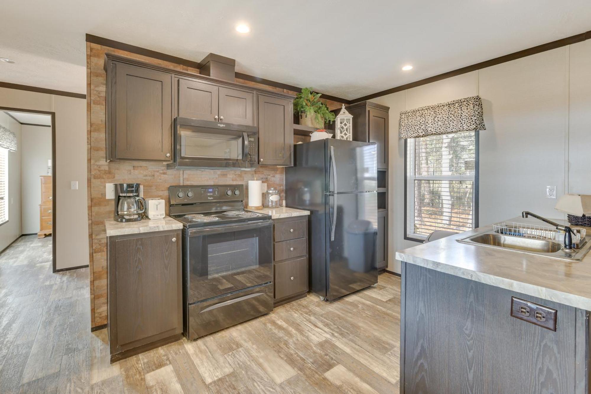 Lakefront Wetumpka Escape With Furnished Deck! ภายนอก รูปภาพ