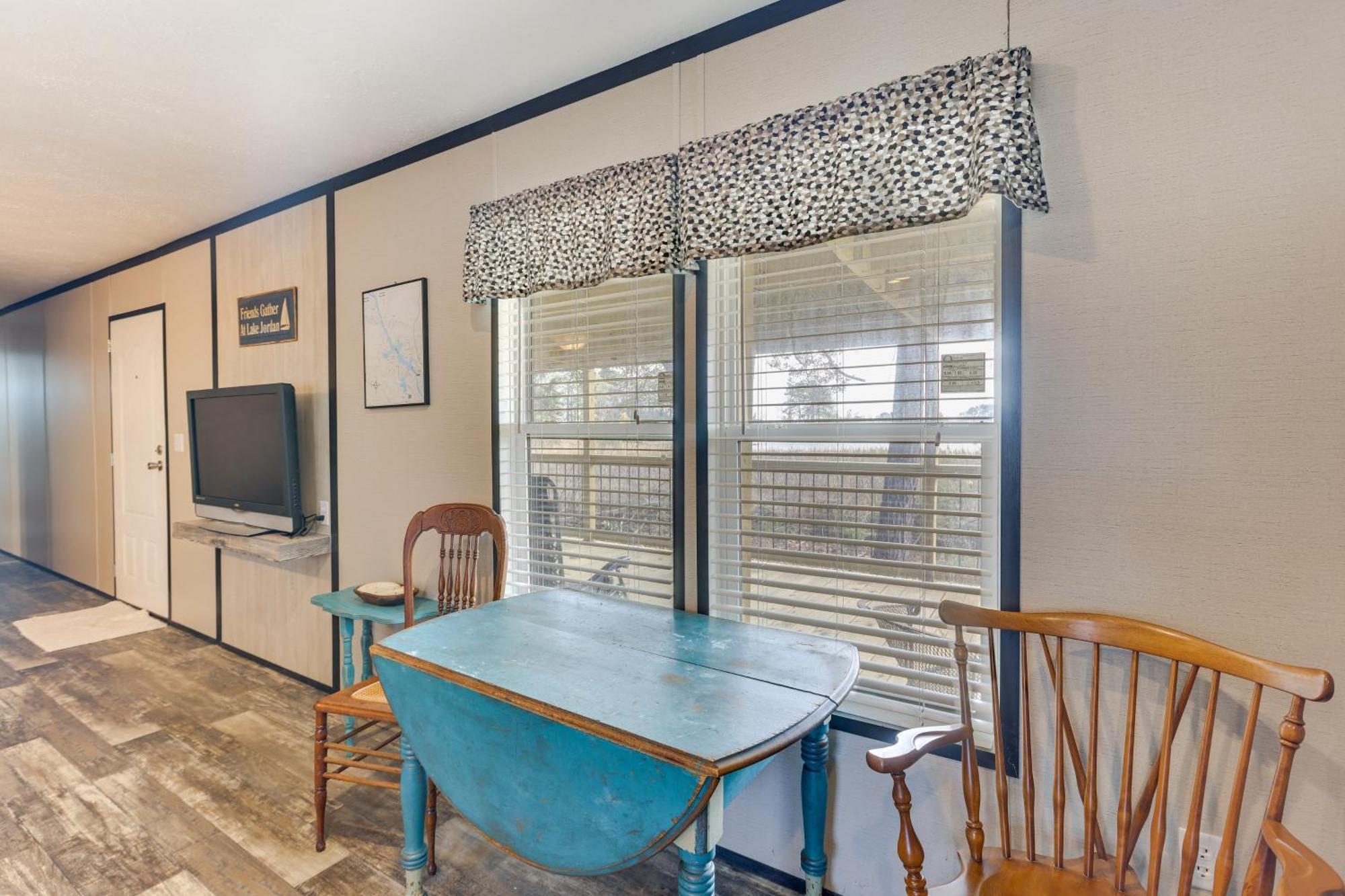 Lakefront Wetumpka Escape With Furnished Deck! ภายนอก รูปภาพ